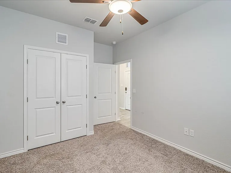 8010 Calma St — Photo 30
