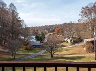 89 Licklog Ter, Hayesville, NC 28904