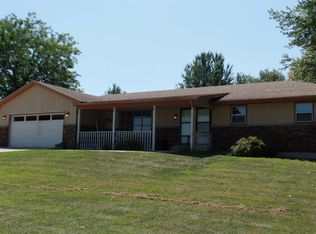 3906 S Daysville Rd, Oregon, IL 61061