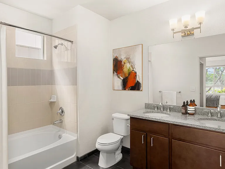 Kapolei Lofts — Photo 8
