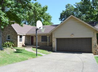 2201 Ridgewood Dr, Tyler, TX 75701