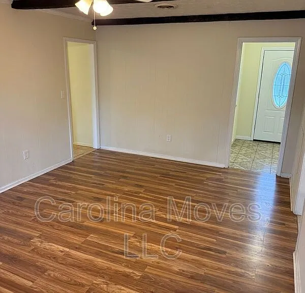 11 Cooperfield Ave — Photo 5