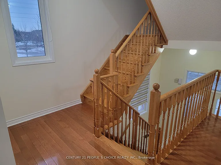 783 Millworks Cres — Photo 12
