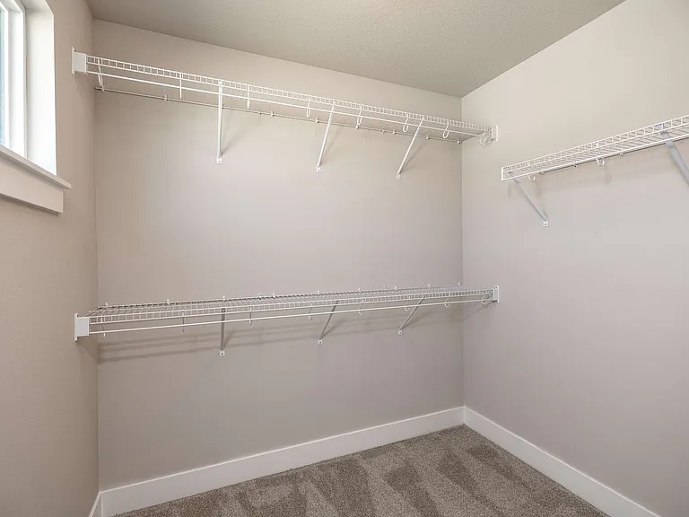 2525 NW Gabus Cir — Photo 4