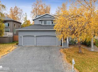5915 Muirwood Dr, Anchorage, AK 99502