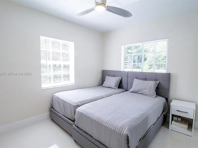 2727 Calusa St — Photo 15