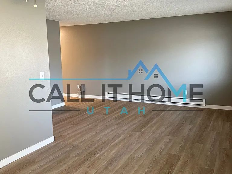 4527 S 1175 W #94 — Photo 7