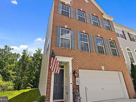 5th image of 611 English Ivy Way