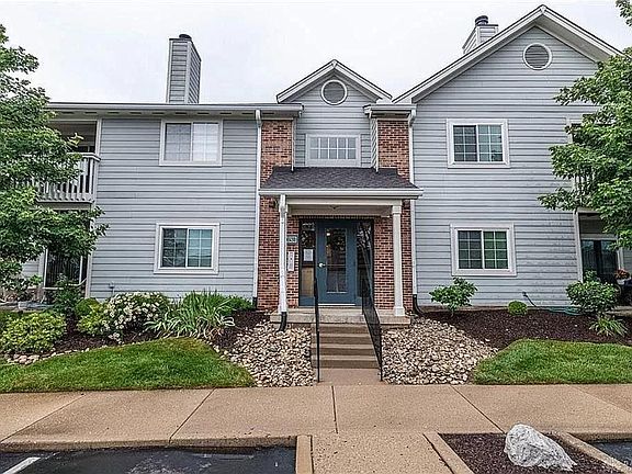 2nd image of 6631 Hedington Sq APT 5