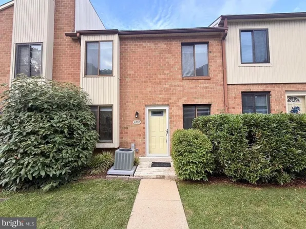 6702 Hilltop Dr #6702, Brookhaven, PA 19015