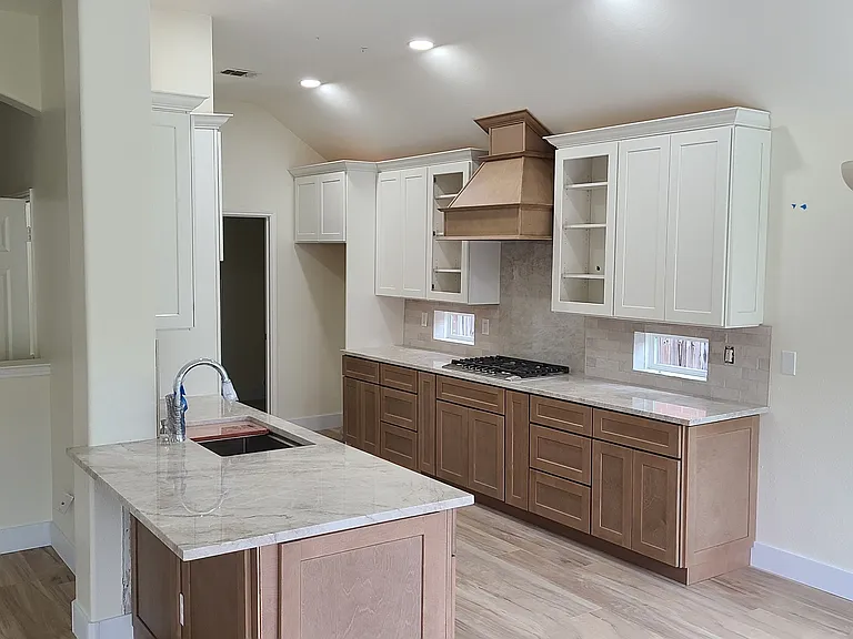 641 Cottonwood Trl — Photo 4