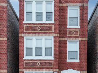 2938 W 40th St #2, Chicago, IL 60632