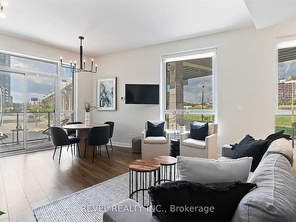 4th image of 50 Bruyeres Mews #215