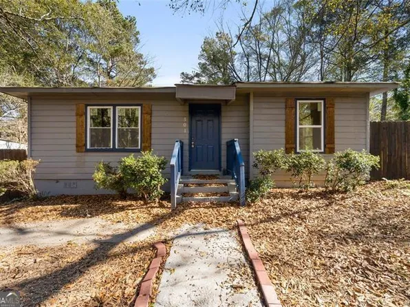 501 Aberdeen Dr NW, Atlanta, GA 30318