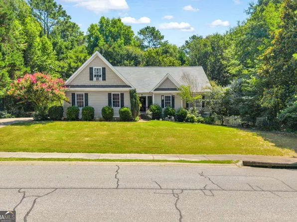 905 Daisy Ln, Athens, GA 30605