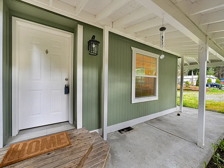 6159 Cedar Ln — Photo 2