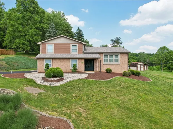 100 Welty Dr, New Kensington, PA 15068