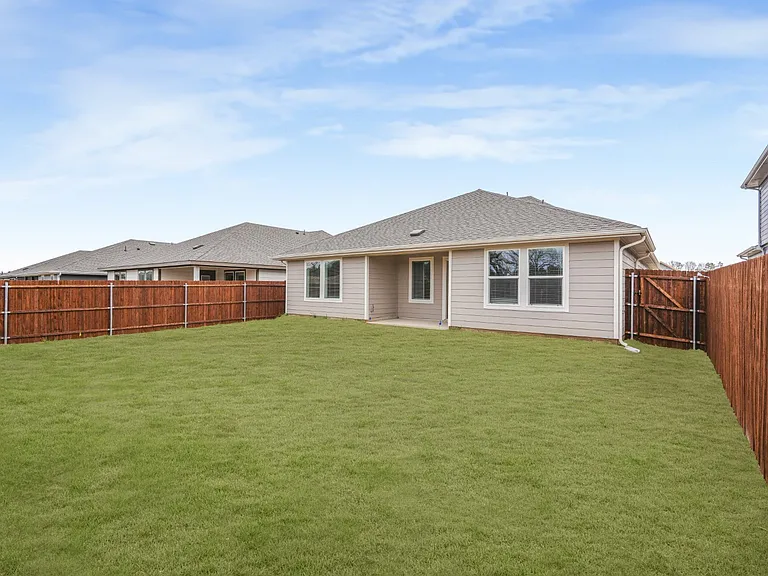 1531 Brooke Dr — Photo 17