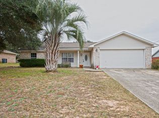 2763 Augustus Rd, Navarre, FL 32566