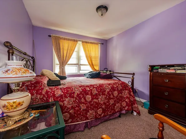 1405 East 233rd Street image 11 of 31