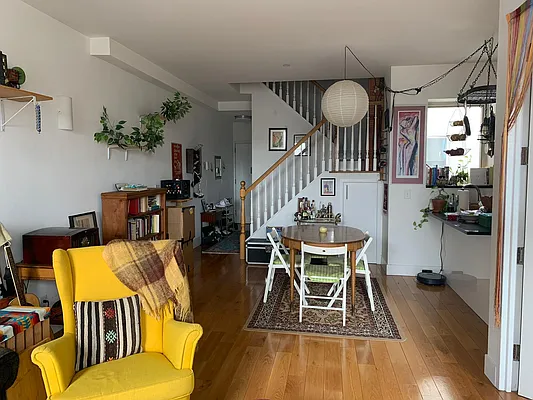Rented by Modern Spaces | media 3