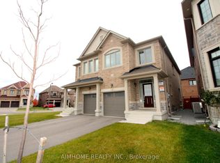 3 Terrain Ct, East Gwillimbury, ON