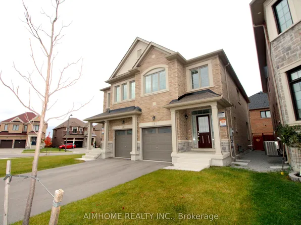 3 Terrain Ct, East Gwillimbury, ON L9N 0T2