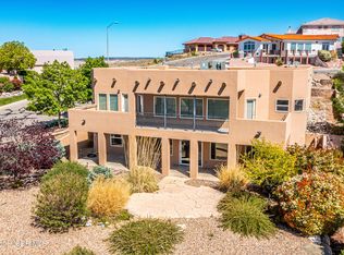 4300 Cardon Dr, Farmington, NM 87401