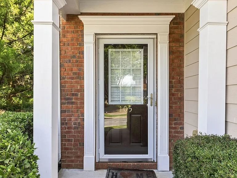 105 Finchley Dr — Photo 19