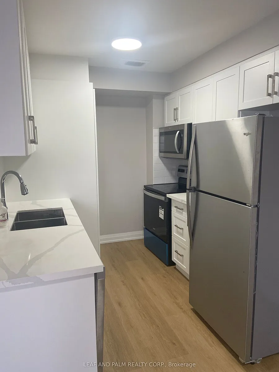 Building Photo - 72 1st St #310