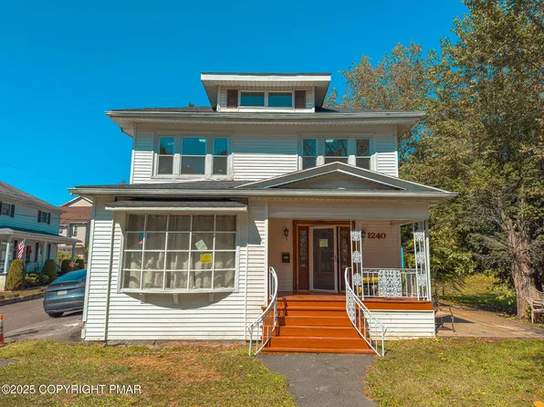 1240 Main St, Jenkins Township, PA 18640