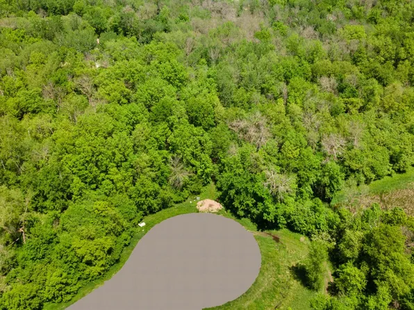 21 Lynn Ct, Prior Lake, MN 55372