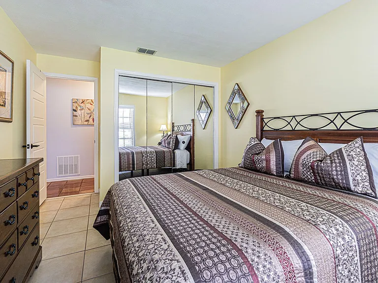 5427 Villa Deste Ct — Photo 18