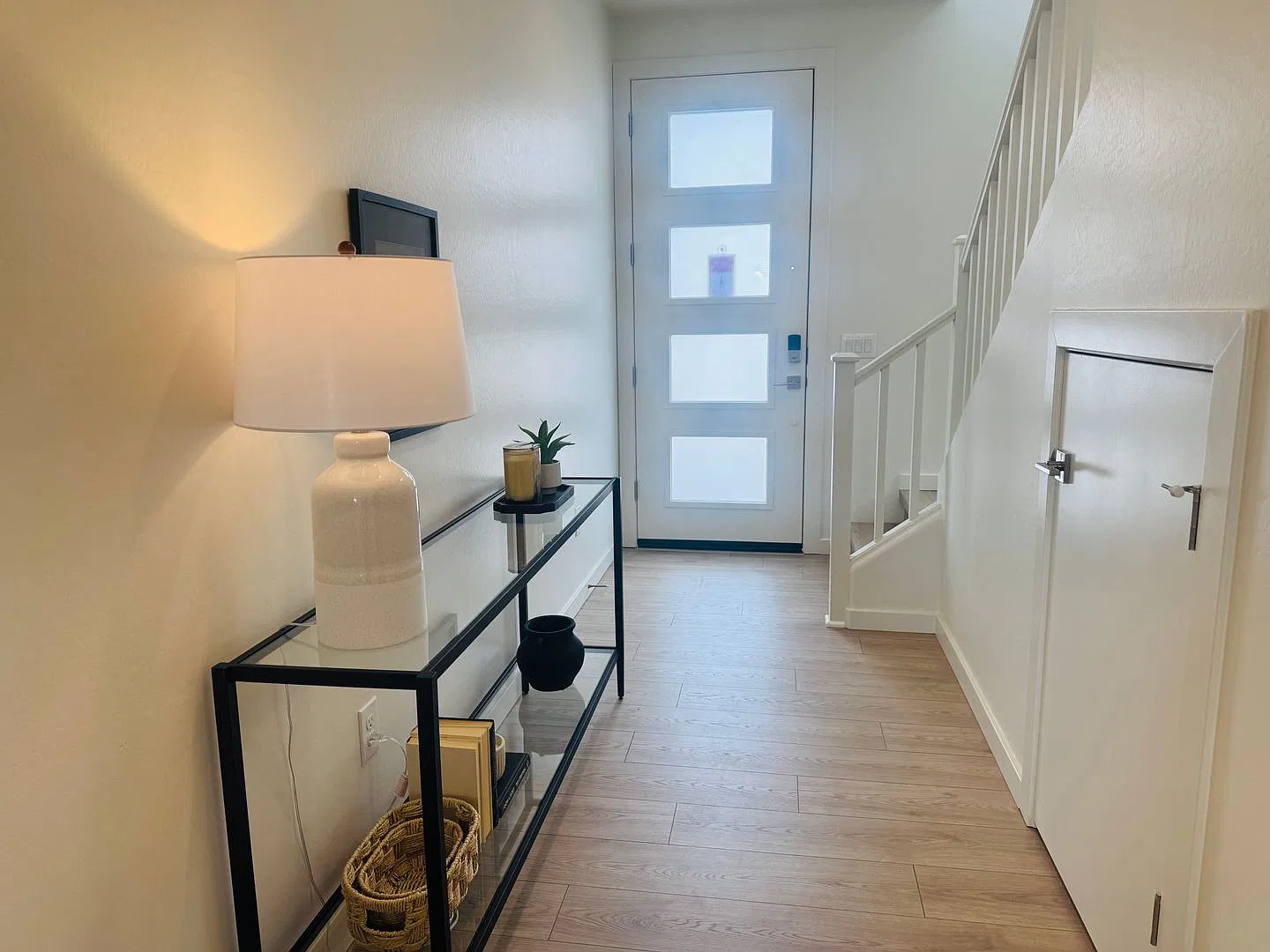 Newly Built Home, Pet Friendly, Upgraded Lifestyle - Now Available! — Photo 2