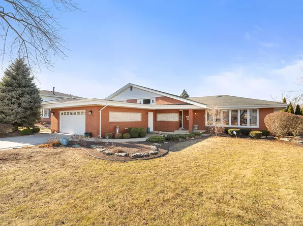 10500 Lockwood Ave, Oak Lawn, IL 60453
