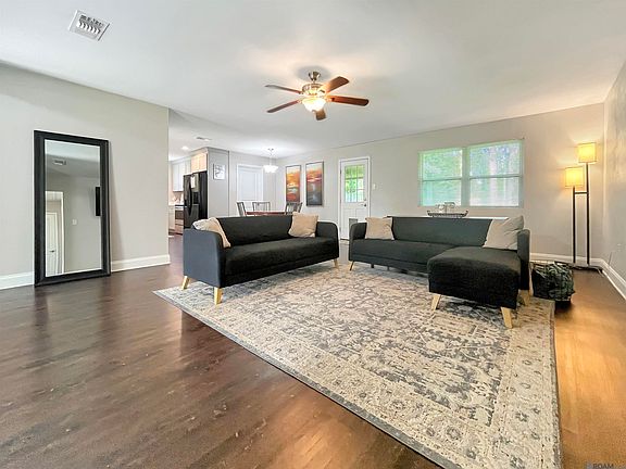3rd image of 26416 Shadow Brook Ave