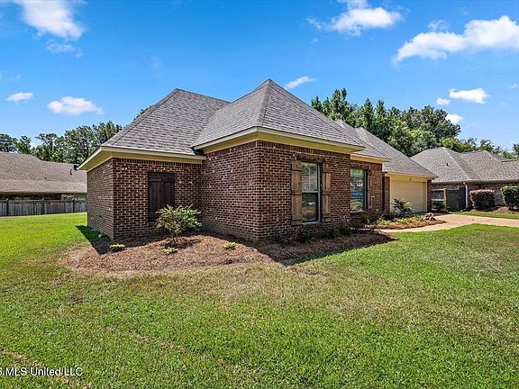 3rd image of 117 Rockbridge Cir
