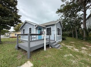 222 9th St S, Jacksonville Beach, FL 32250