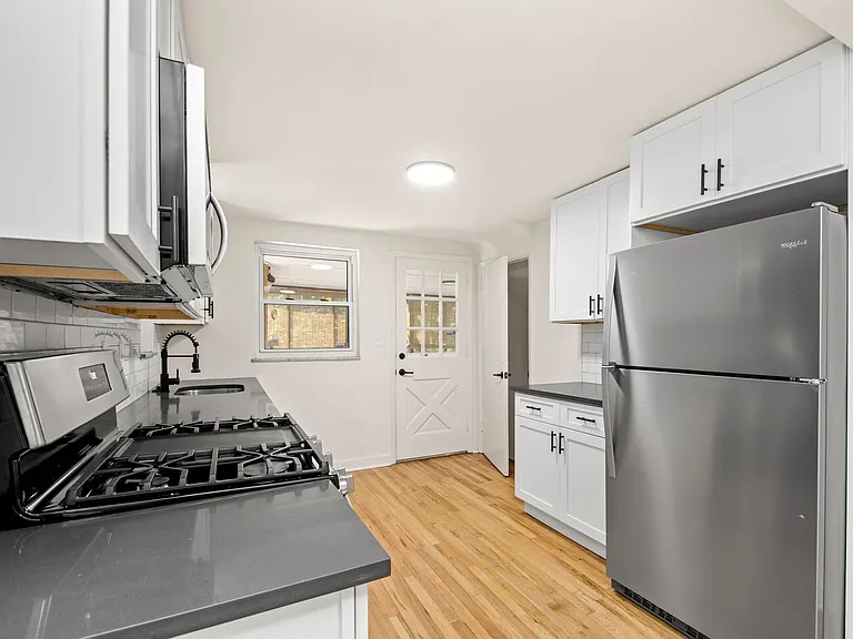 217 Saylong Dr — Photo 13