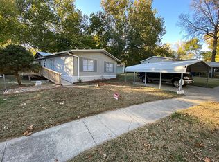 2124 Jetty St, Liberty, MO 64068