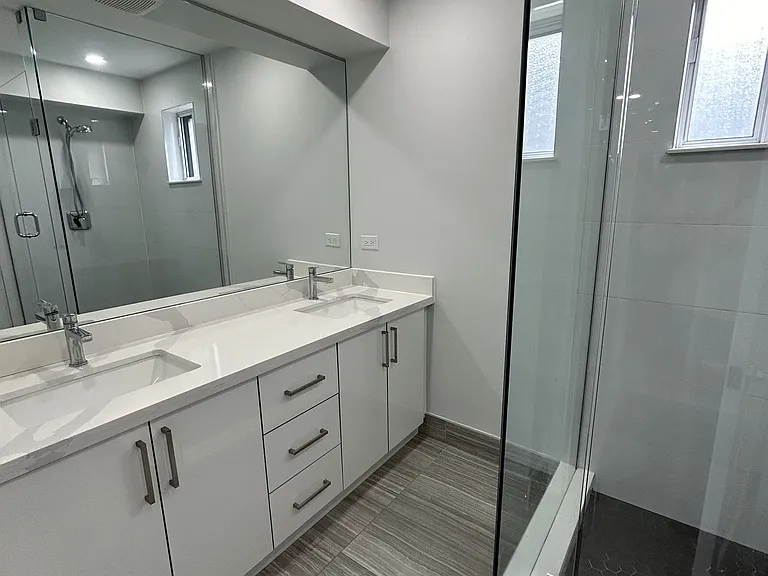 15 Walmer Rd #401 — Photo 11