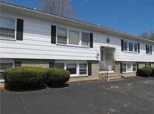 549 Winter St APT 1, Woonsocket, RI 02895