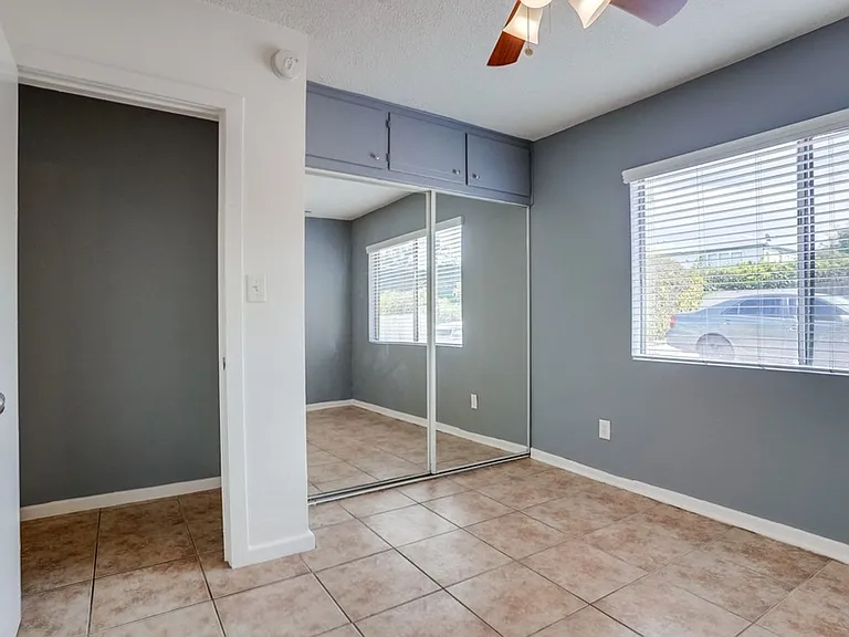 2425 S Ridgeley Dr #1 — Photo 12