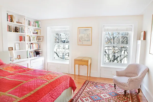 Rented by Corcoran | media 21