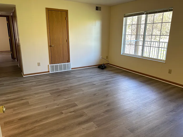 1005 Valley View Ln #2 — Photo 7