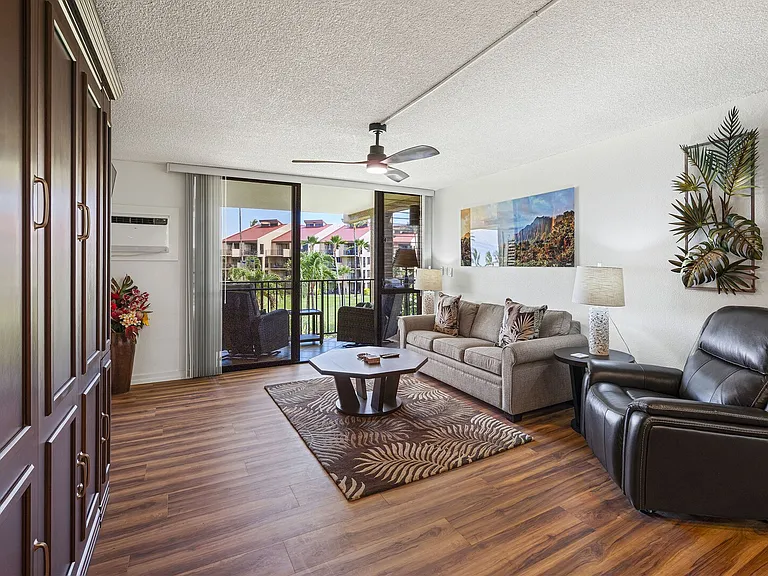S Kihei Rd — Photo 15