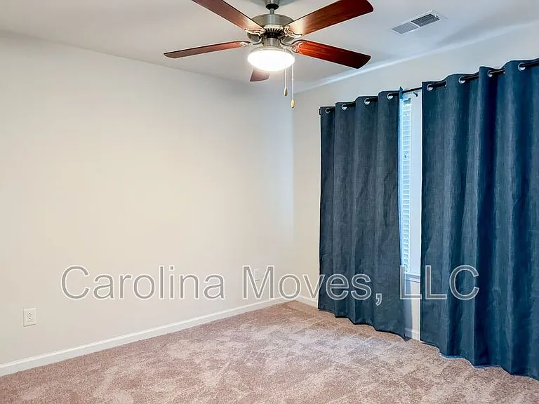 345 Bucklebury Rd — Photo 17