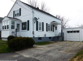 34 Perley St, Lewiston, ME 04240