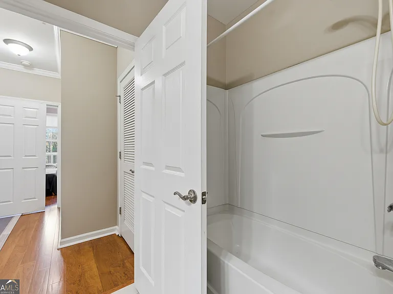 4805 W Village Way SE — Photo 17