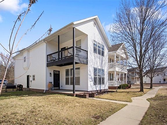 2nd image of 3630 N Tower Cir